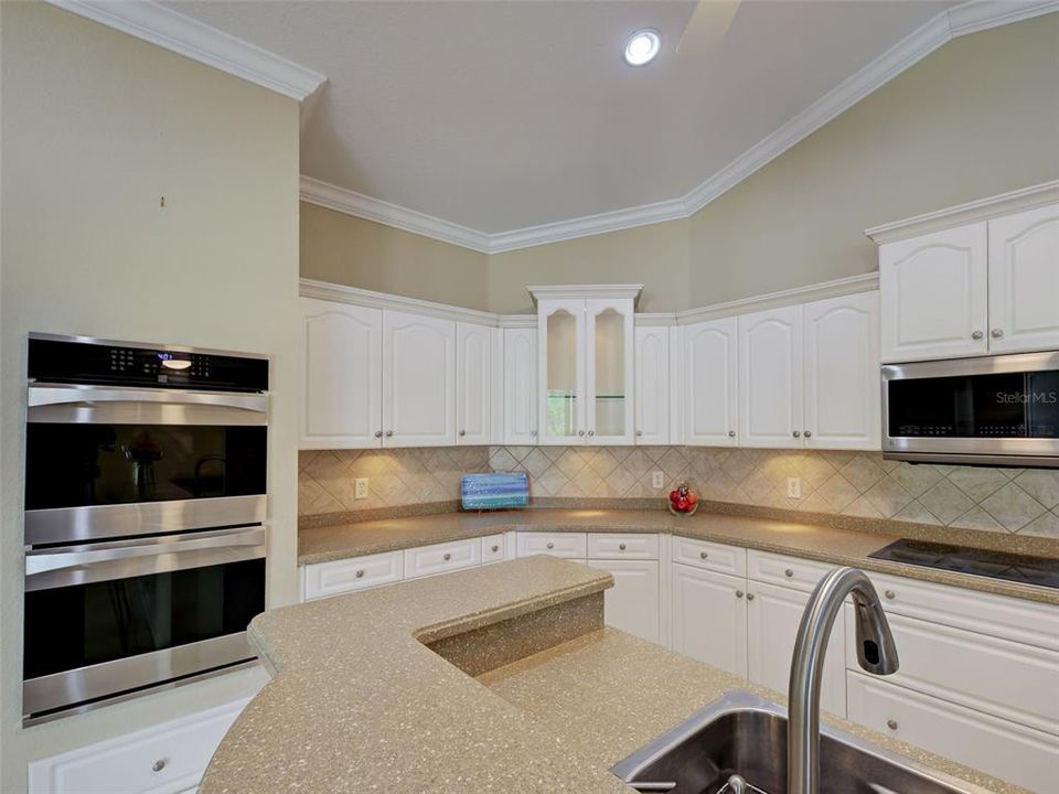 На продажу: $579,000 (4 спален, 3 ванн, 2783 Квадратных фут)