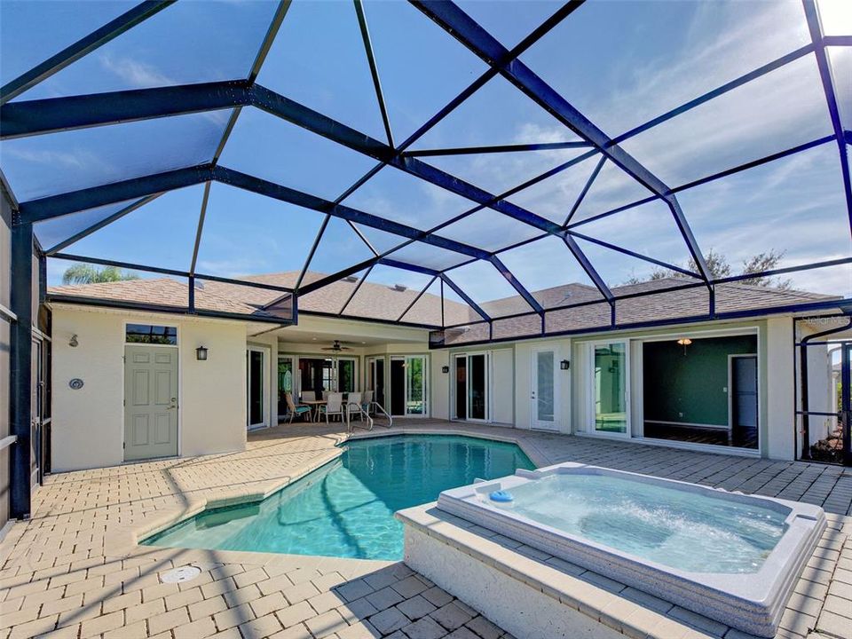 На продажу: $579,000 (4 спален, 3 ванн, 2783 Квадратных фут)