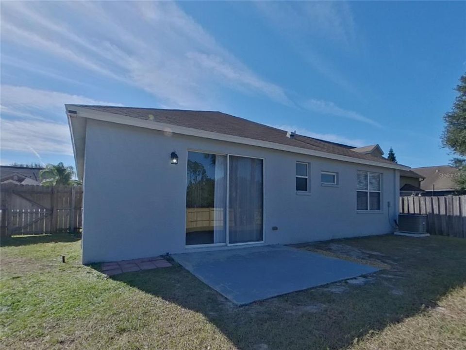 В аренду: $2,269 (4 спален, 2 ванн, 1922 Квадратных фут)