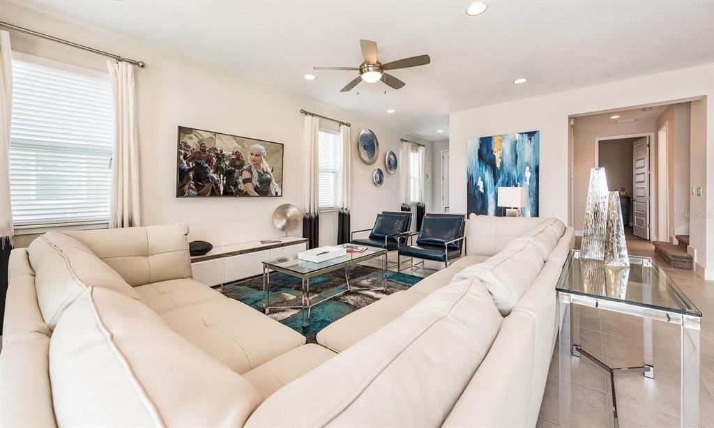 待售: $580,000 (4 贝兹, 3 浴室, 2363 平方英尺)