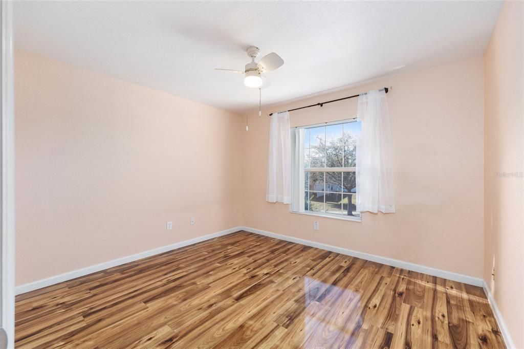 待售: $355,000 (4 贝兹, 3 浴室, 2510 平方英尺)