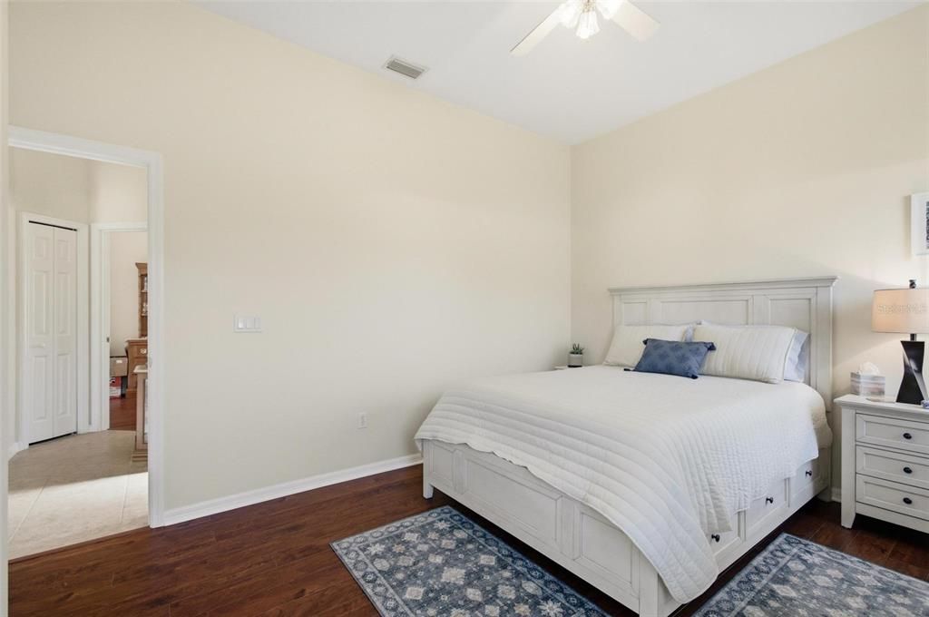 For Sale: $315,000 (3 beds, 2 baths, 1861 Square Feet)