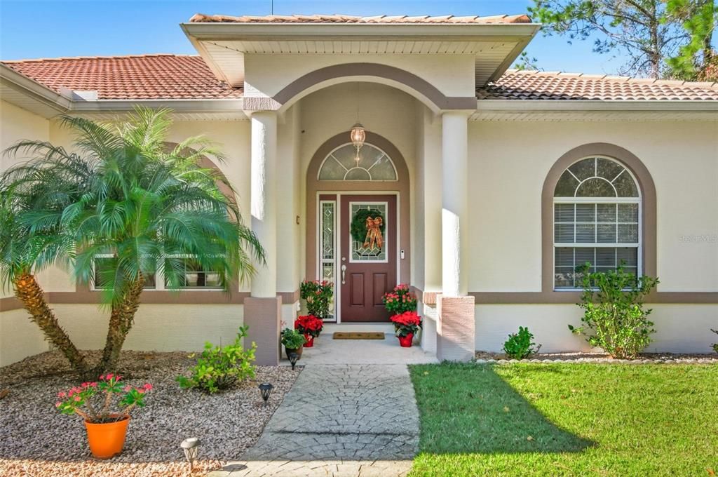 For Sale: $315,000 (3 beds, 2 baths, 1861 Square Feet)