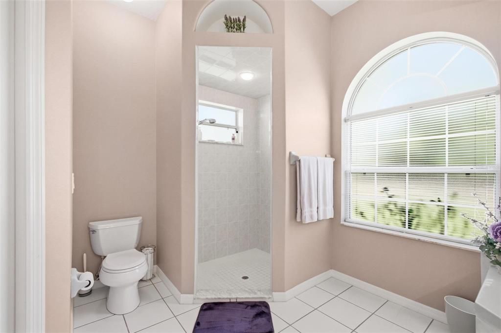 For Sale: $315,000 (3 beds, 2 baths, 1861 Square Feet)