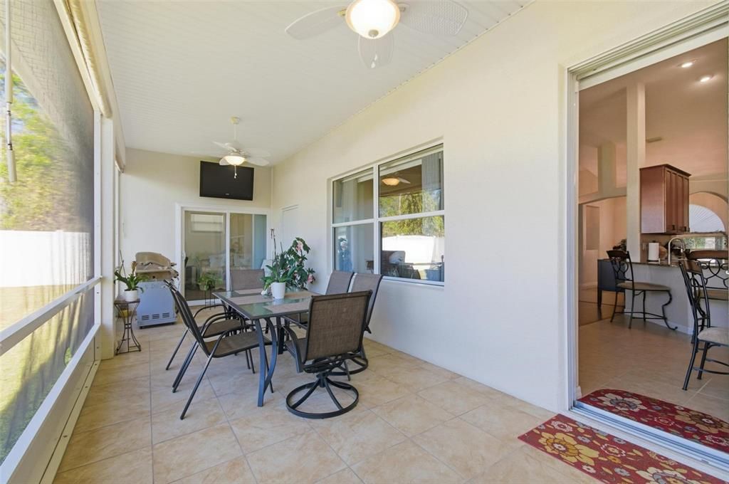 For Sale: $315,000 (3 beds, 2 baths, 1861 Square Feet)