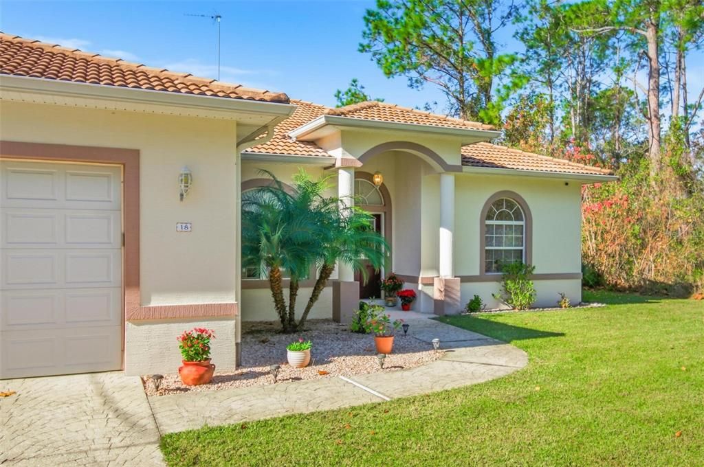 For Sale: $315,000 (3 beds, 2 baths, 1861 Square Feet)