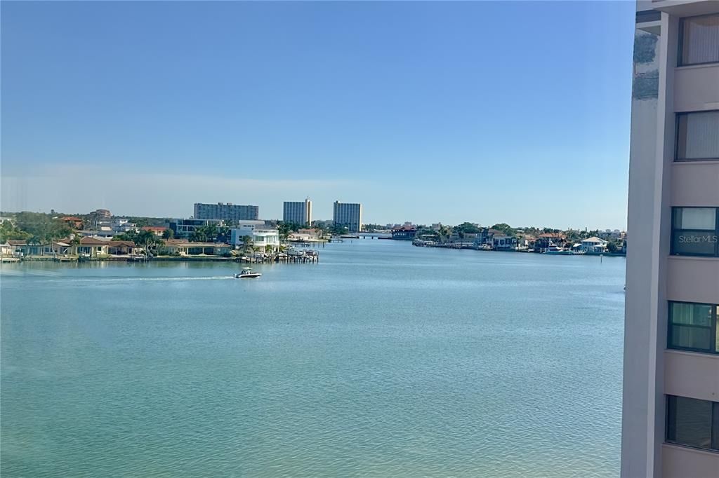 For Rent: $2,500 (2 beds, 2 baths, 1308 Square Feet)