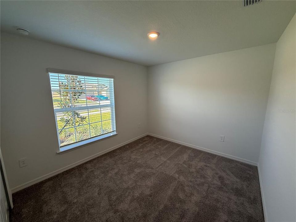 В аренду: $2,550 (4 спален, 2 ванн, 1936 Квадратных фут)