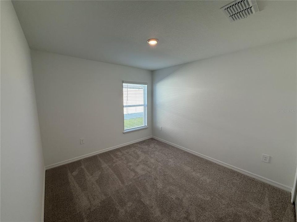 В аренду: $2,550 (4 спален, 2 ванн, 1936 Квадратных фут)