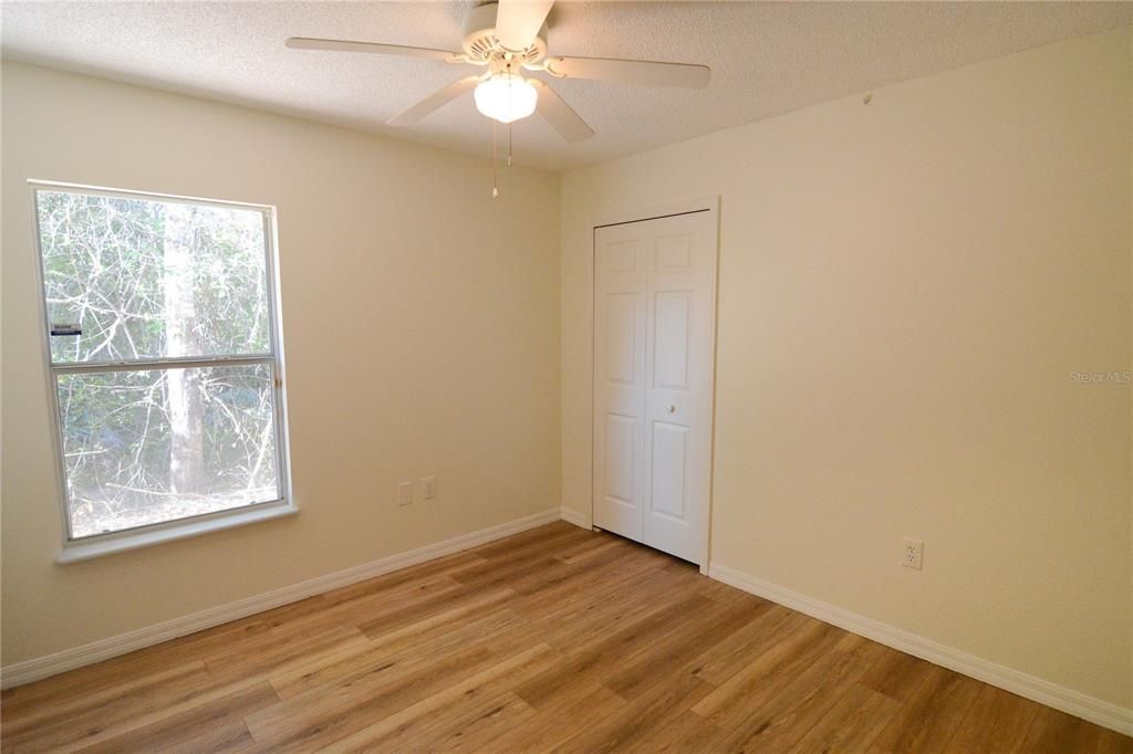 For Sale: $285,000 (3 beds, 2 baths, 1504 Square Feet)