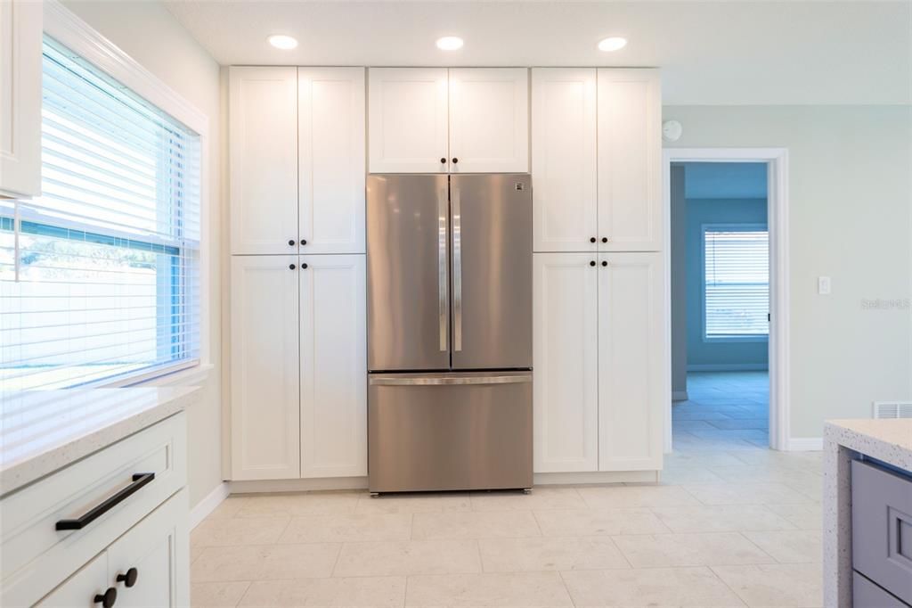 For Sale: $549,900 (3 beds, 2 baths, 1872 Square Feet)