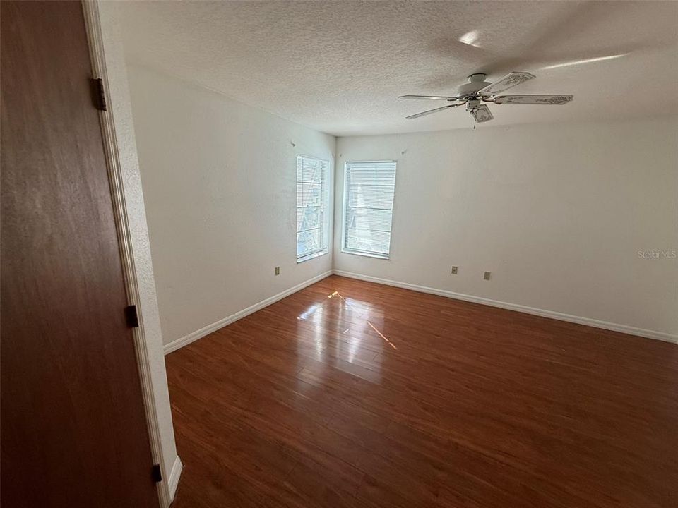 For Rent: $1,850 (2 beds, 2 baths, 1289 Square Feet)