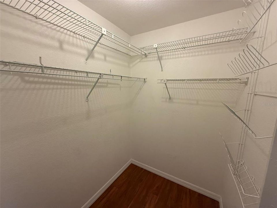 For Rent: $1,850 (2 beds, 2 baths, 1289 Square Feet)