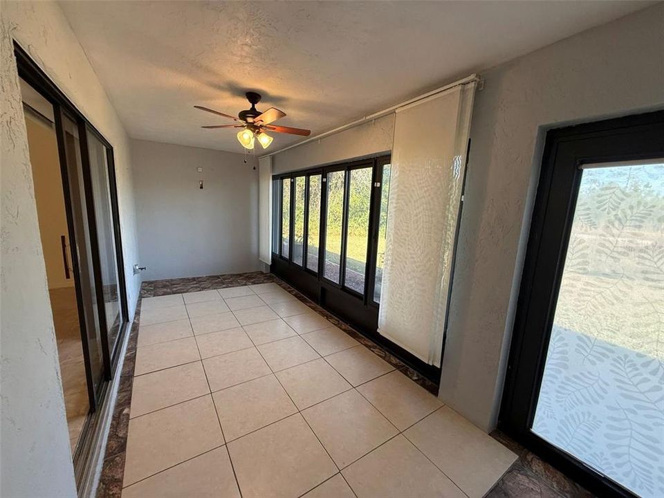 For Rent: $1,850 (2 beds, 2 baths, 1289 Square Feet)