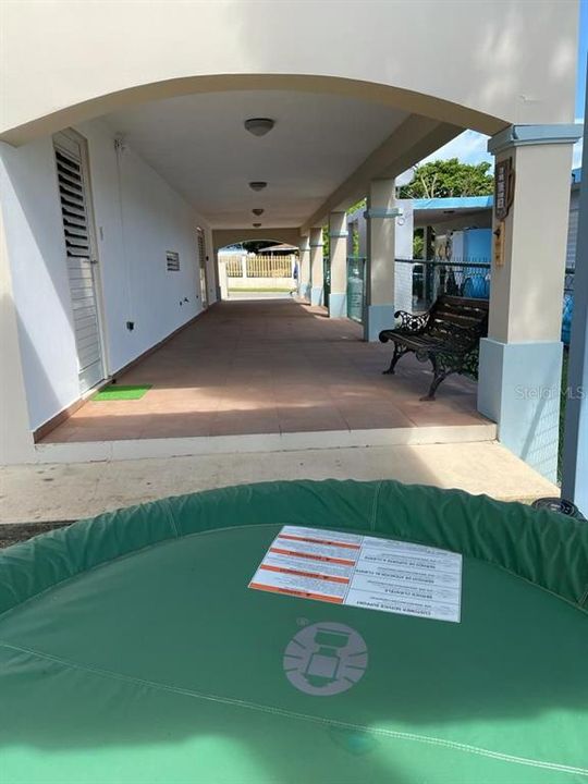 For Rent: $2,000 (3 beds, 2 baths, 2600 Square Feet)