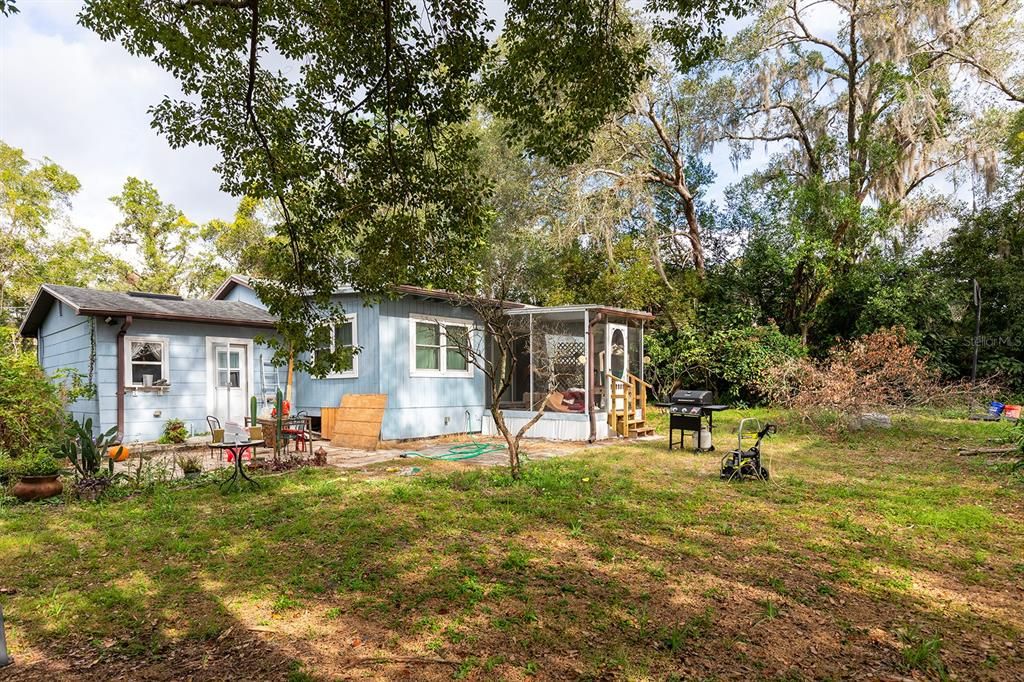 待售: $270,000 (2 贝兹, 2 浴室, 1028 平方英尺)