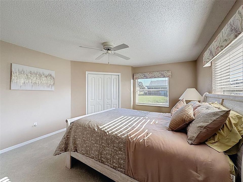 待售: $399,900 (3 贝兹, 2 浴室, 2090 平方英尺)