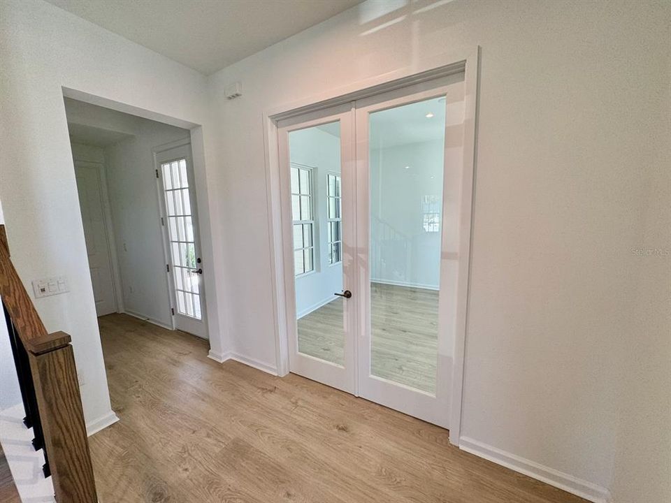 For Rent: $5,900 (4 beds, 2 baths, 2615 Square Feet)