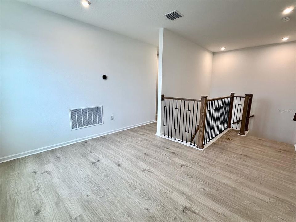 For Rent: $5,900 (4 beds, 2 baths, 2615 Square Feet)