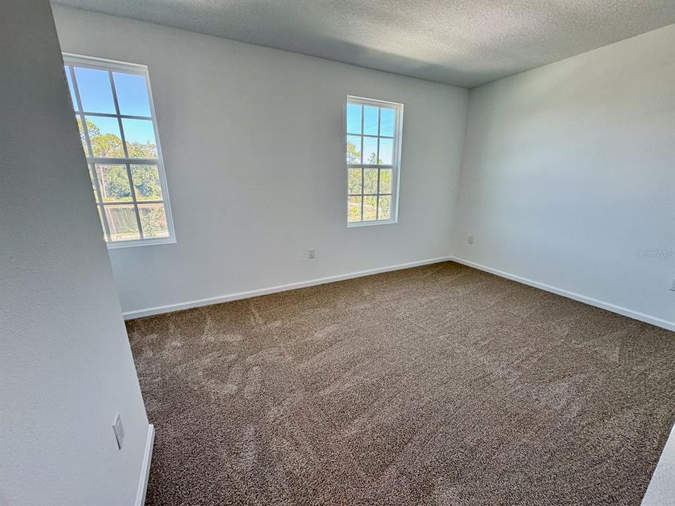 For Rent: $5,900 (4 beds, 2 baths, 2615 Square Feet)