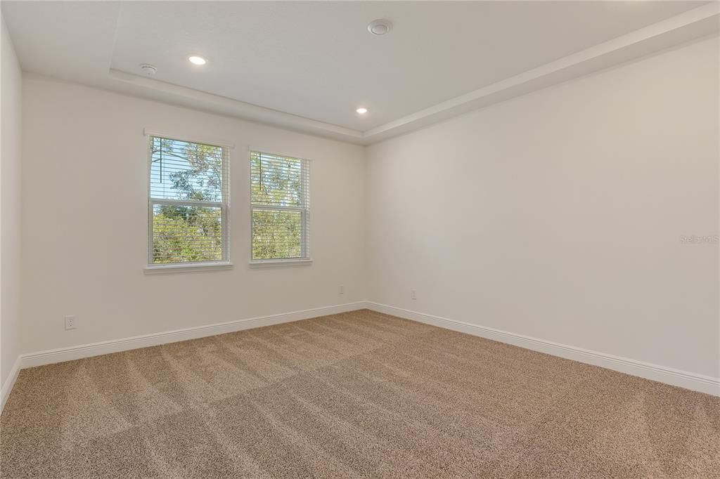 For Rent: $2,400 (4 beds, 3 baths, 2190 Square Feet)