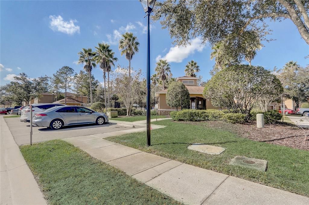 待售: $280,000 (3 贝兹, 2 浴室, 1880 平方英尺)