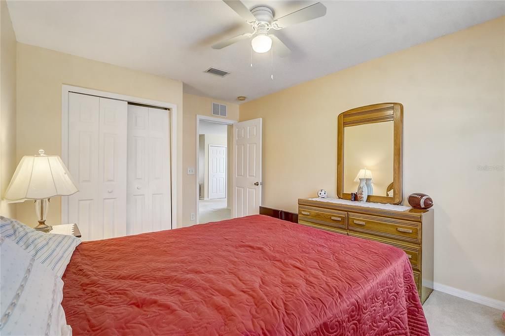 待售: $280,000 (3 贝兹, 2 浴室, 1880 平方英尺)