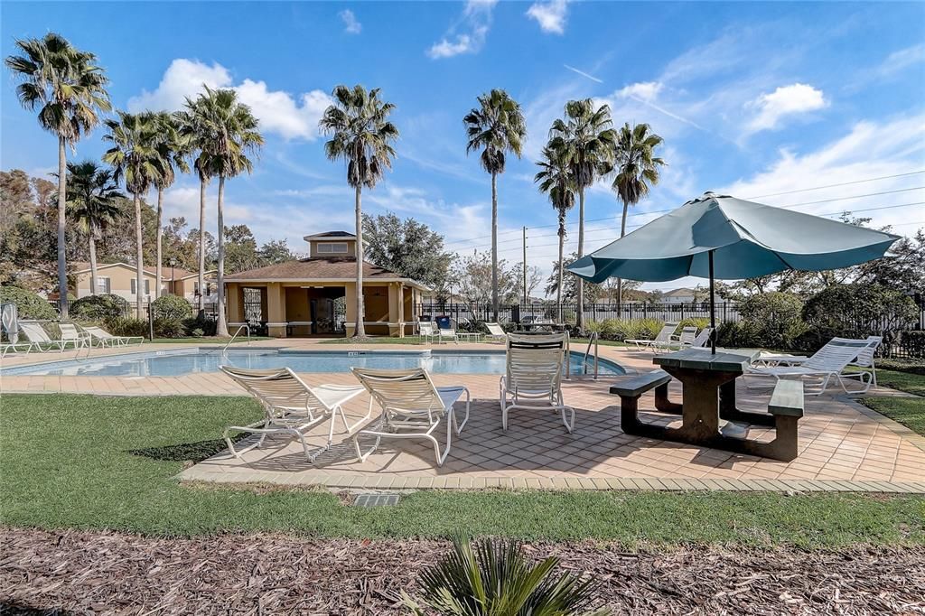 待售: $280,000 (3 贝兹, 2 浴室, 1880 平方英尺)