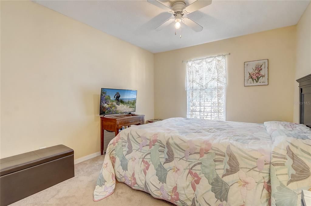 待售: $280,000 (3 贝兹, 2 浴室, 1880 平方英尺)