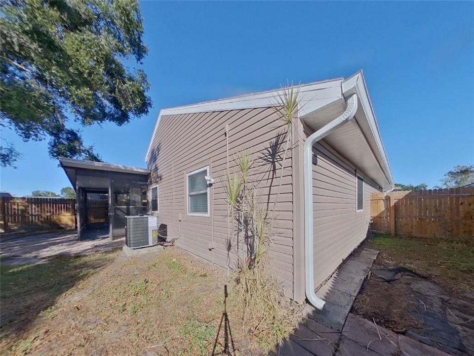 В аренду: $2,119 (3 спален, 2 ванн, 1103 Квадратных фут)