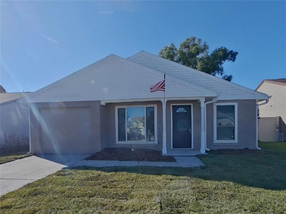 В аренду: $2,119 (3 спален, 2 ванн, 1103 Квадратных фут)