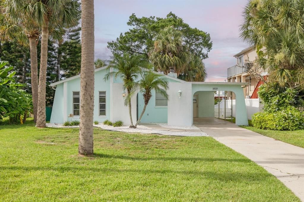 待售: $530,000 (2 贝兹, 2 浴室, 999 平方英尺)