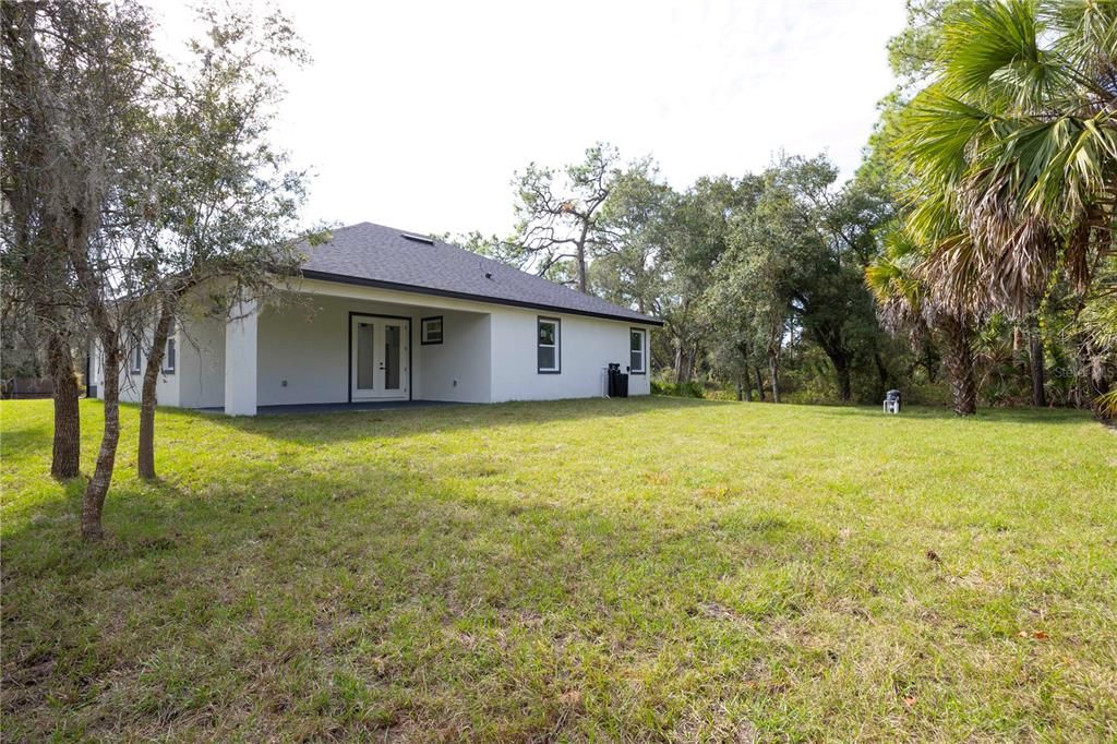 For Sale: $385,000 (4 beds, 3 baths, 1681 Square Feet)