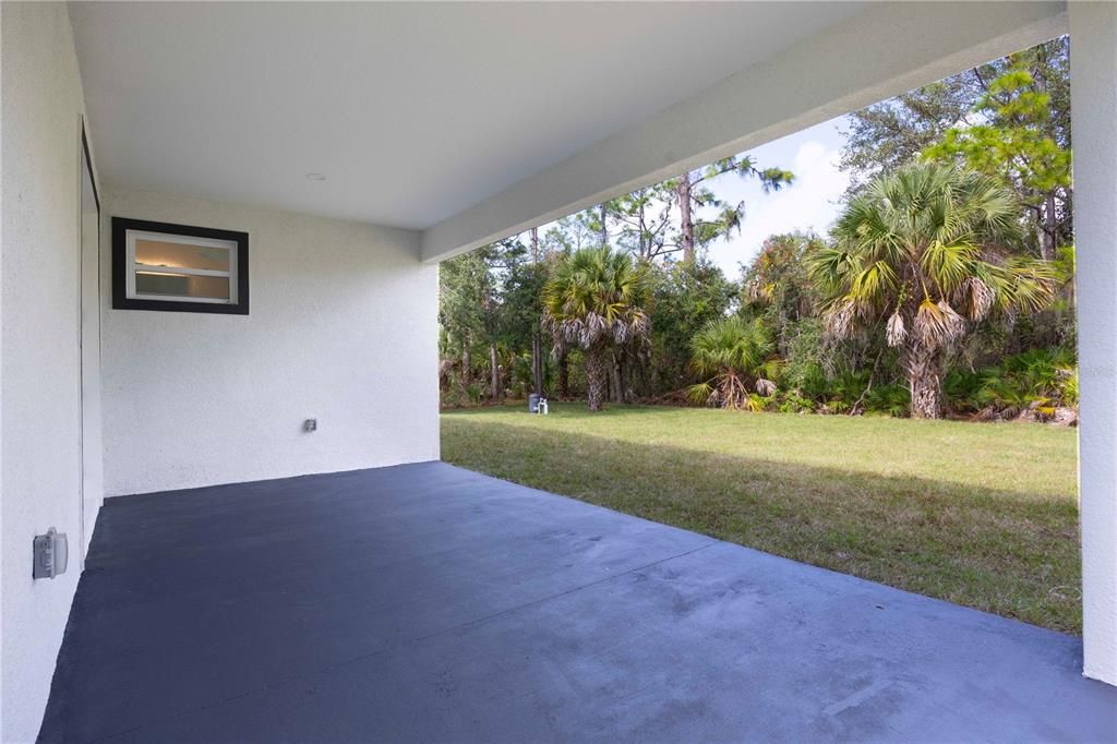 For Sale: $385,000 (4 beds, 3 baths, 1681 Square Feet)