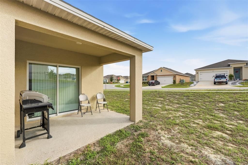 待售: $349,000 (4 贝兹, 2 浴室, 1867 平方英尺)