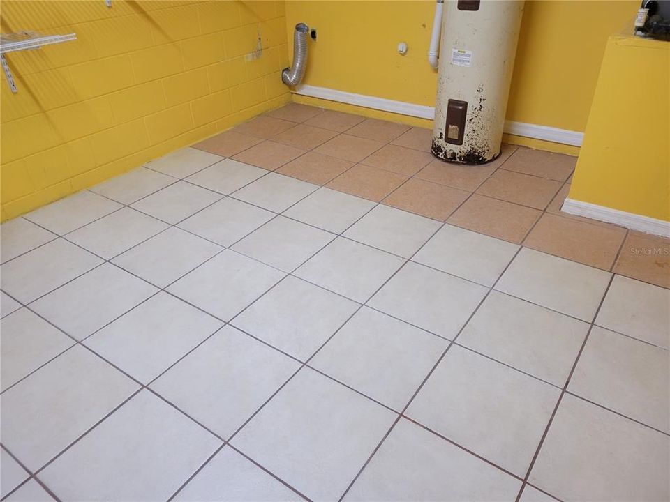 待售: $349,900 (3 贝兹, 2 浴室, 1144 平方英尺)