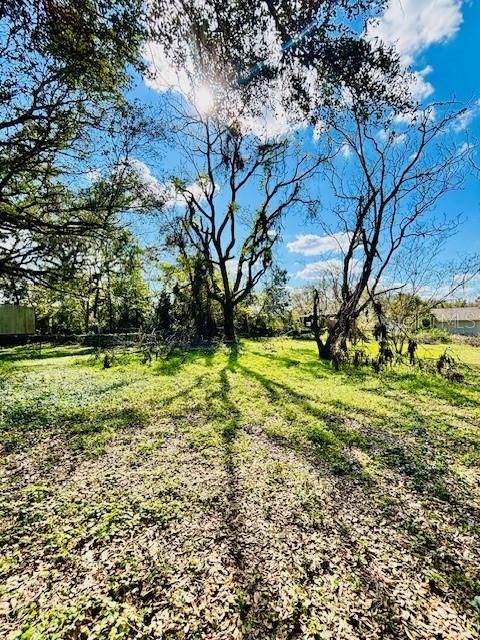 For Sale: $159,900 (3 beds, 2 baths, 1464 Square Feet)