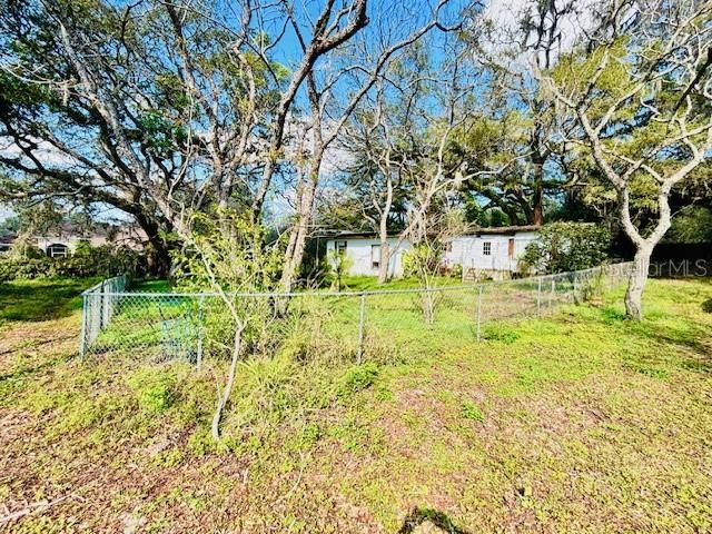 For Sale: $159,900 (3 beds, 2 baths, 1464 Square Feet)