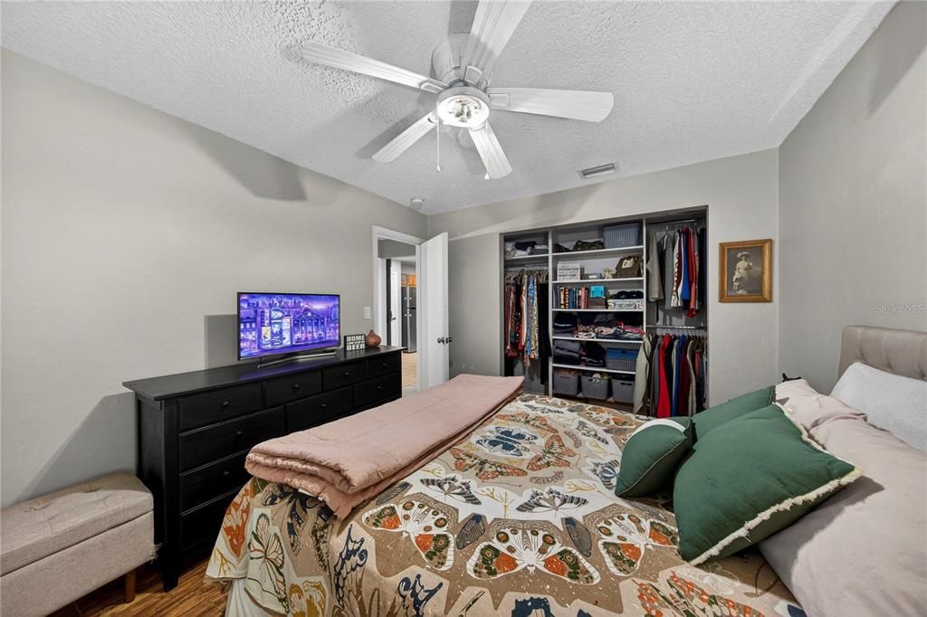 На продажу: $514,999 (3 спален, 2 ванн, 1734 Квадратных фут)