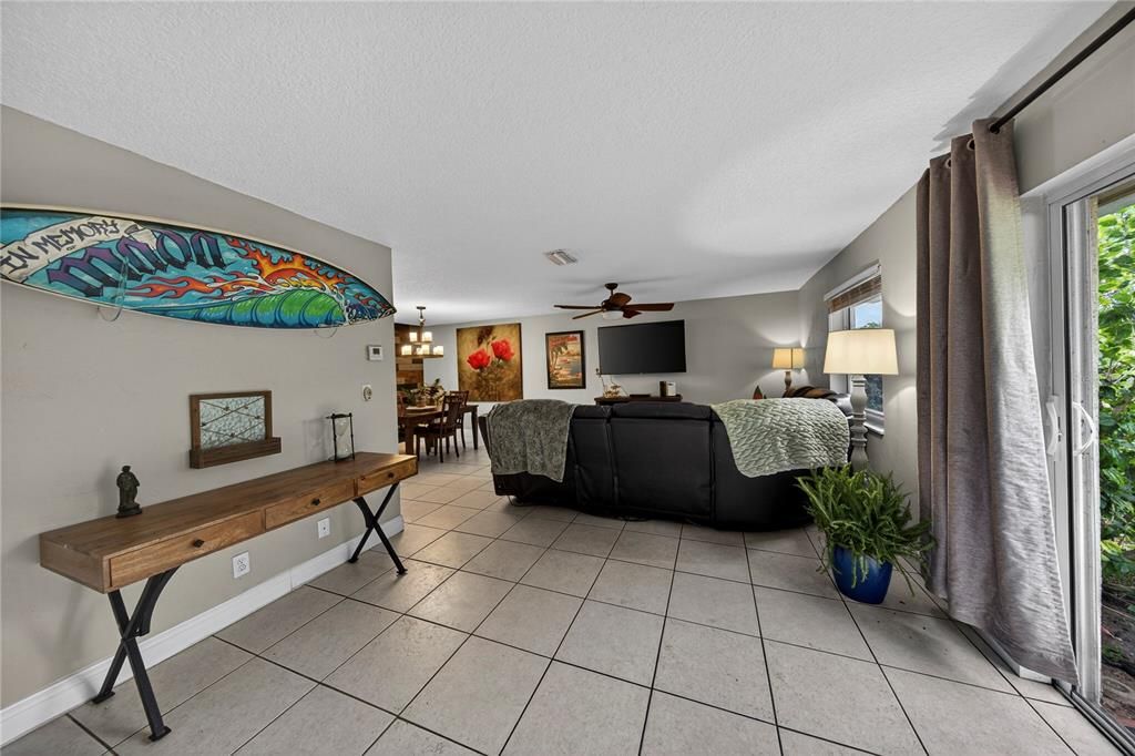 На продажу: $514,999 (3 спален, 2 ванн, 1734 Квадратных фут)