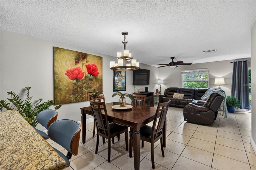 На продажу: $514,999 (3 спален, 2 ванн, 1734 Квадратных фут)