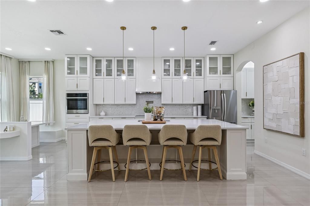 出租: $6,500 (5 贝兹, 4 浴室, 3892 平方英尺)