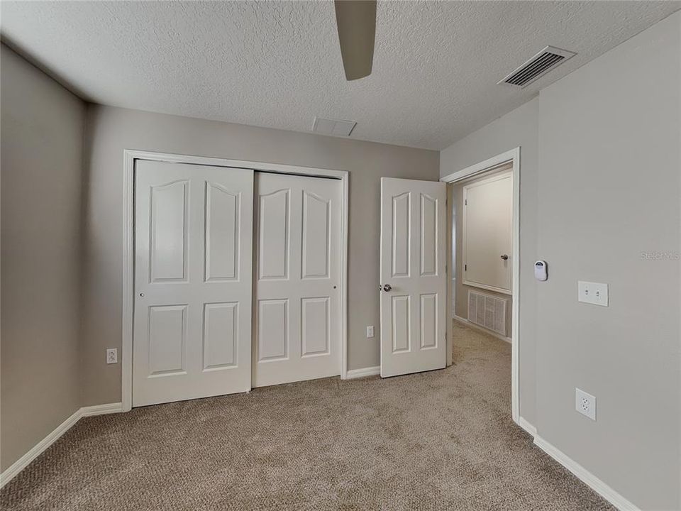 For Rent: $2,169 (3 beds, 2 baths, 2649 Square Feet)