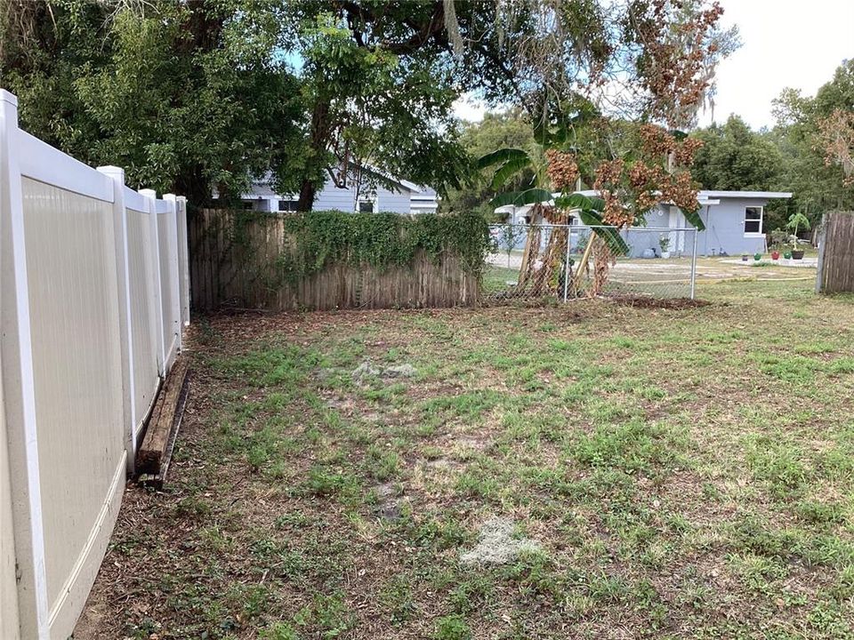 For Sale: $149,900 (3 beds, 1 baths, 838 Square Feet)