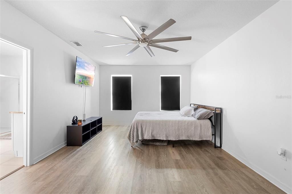 待售: $375,000 (5 贝兹, 3 浴室, 2594 平方英尺)