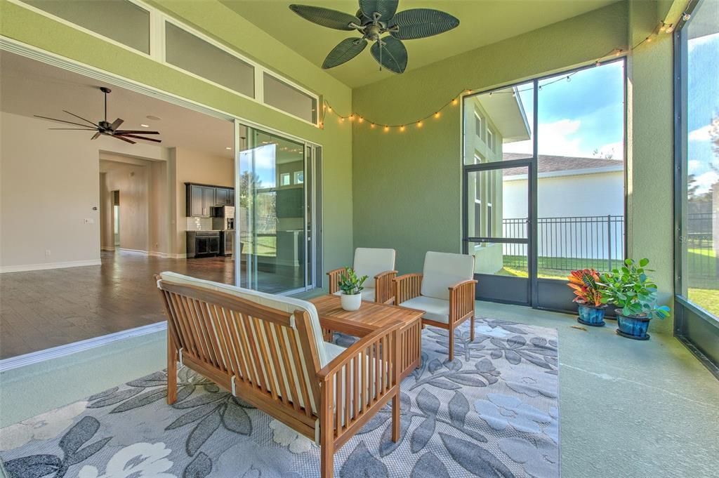 出租: $3,500 (4 贝兹, 3 浴室, 2465 平方英尺)