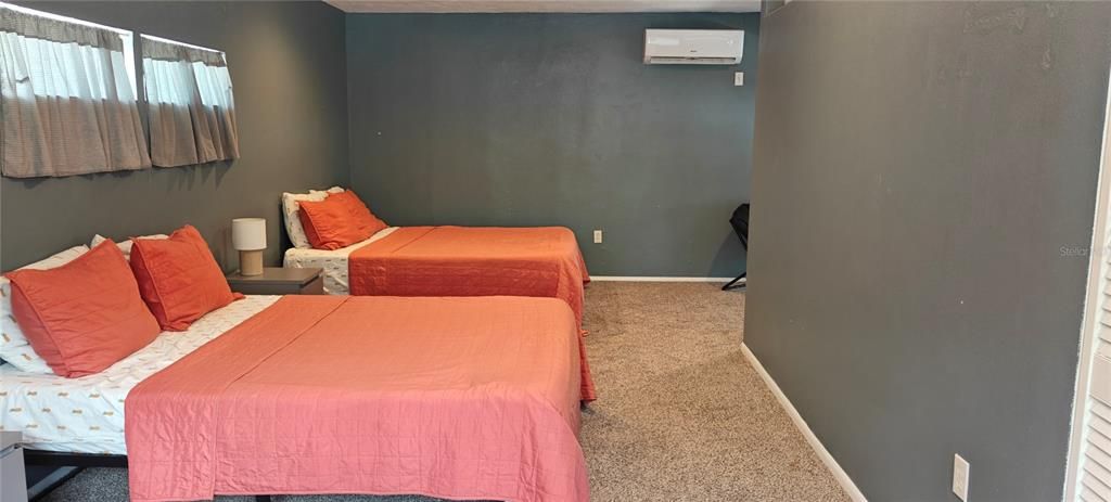 For Rent: $4,500 (4 beds, 2 baths, 1888 Square Feet)