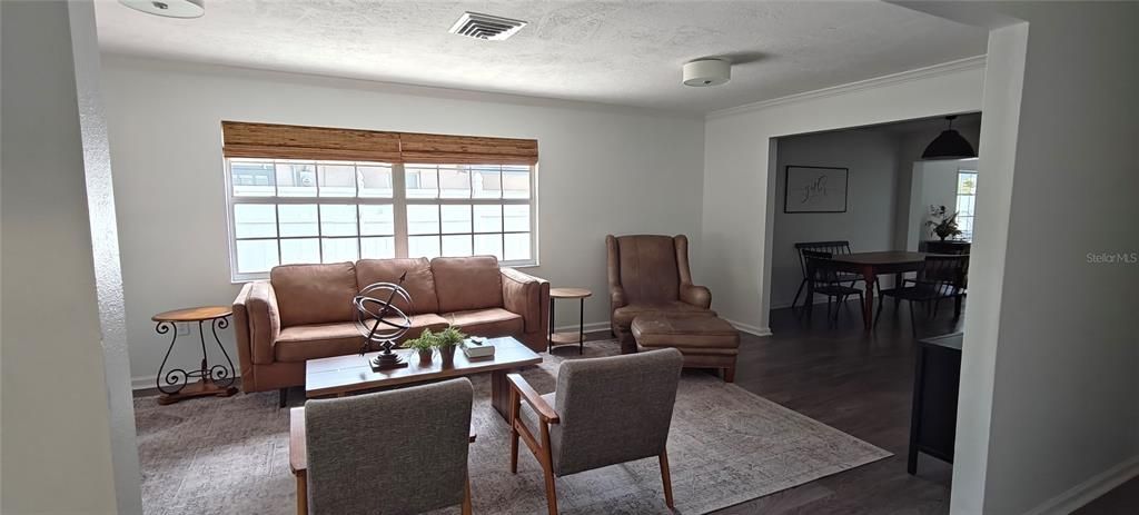 For Rent: $4,500 (4 beds, 2 baths, 1888 Square Feet)