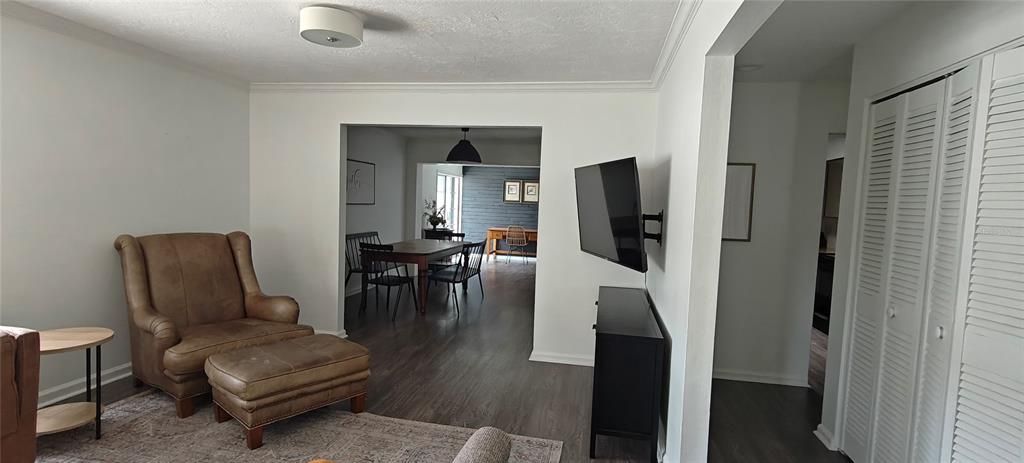 For Rent: $4,500 (4 beds, 2 baths, 1888 Square Feet)