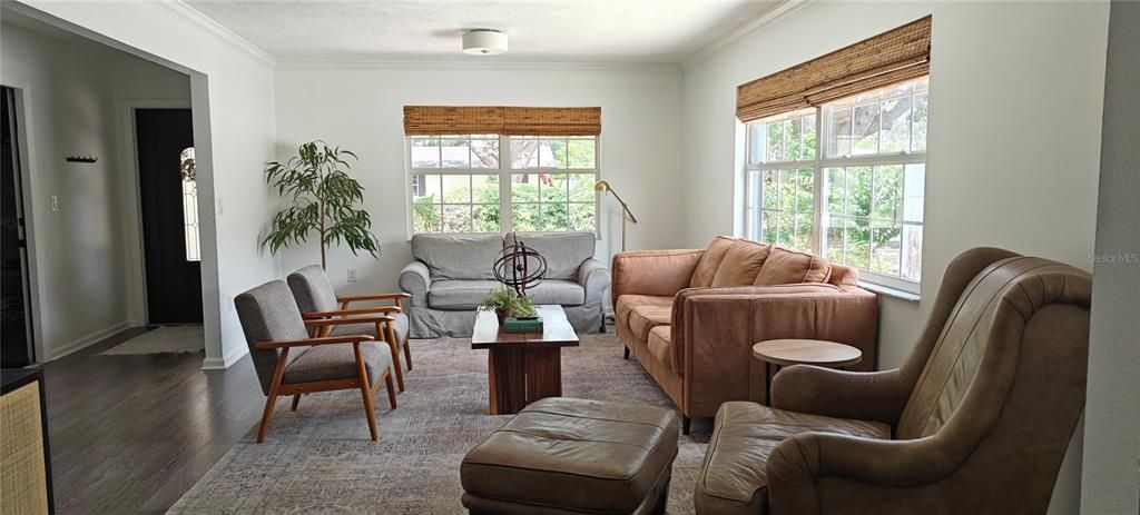 For Rent: $4,500 (4 beds, 2 baths, 1888 Square Feet)